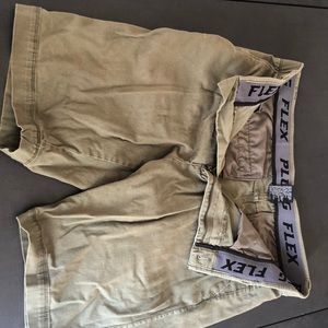 Flex cargo shorts green